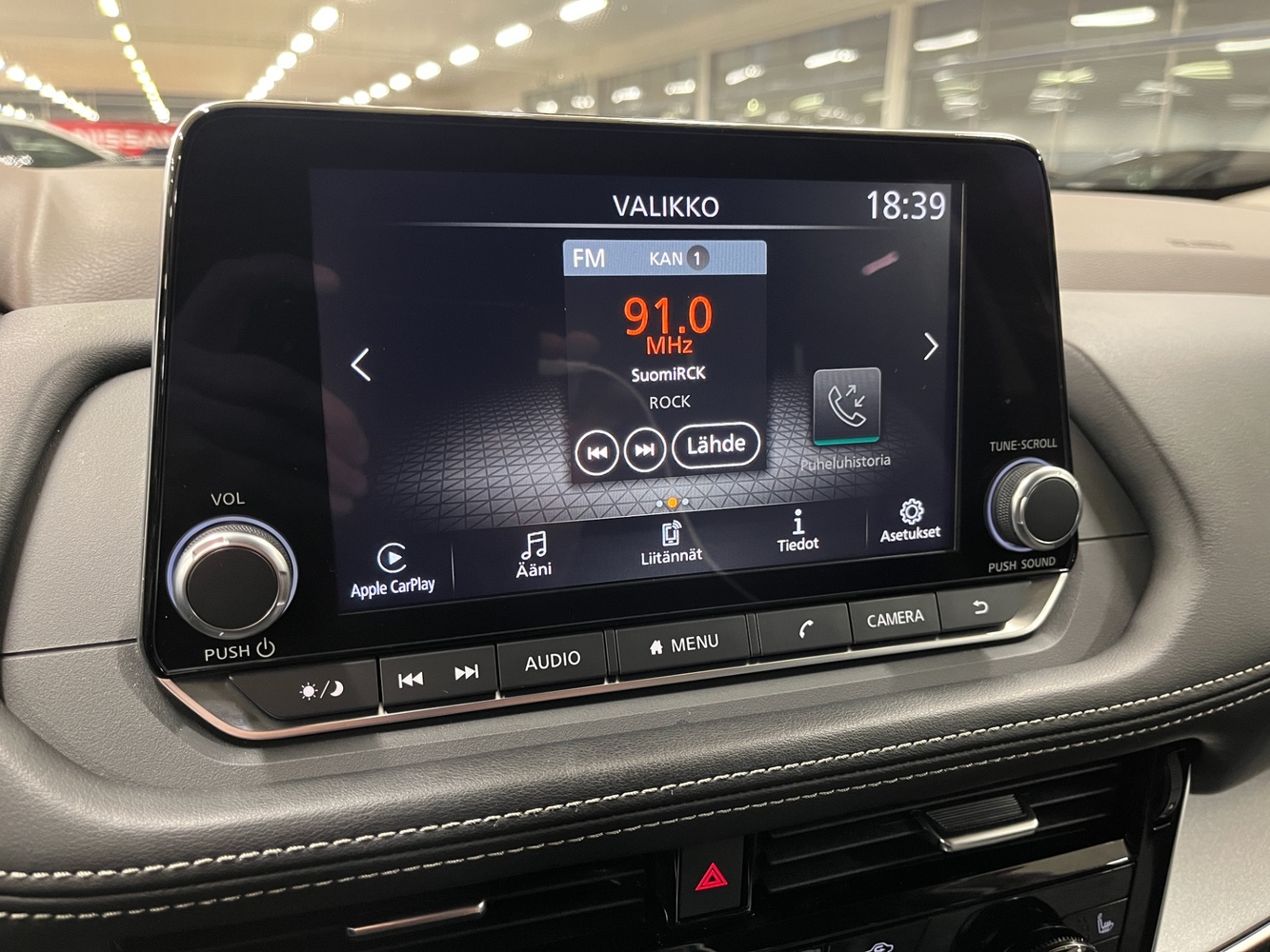 Nissan X-Trail vaihtoauto