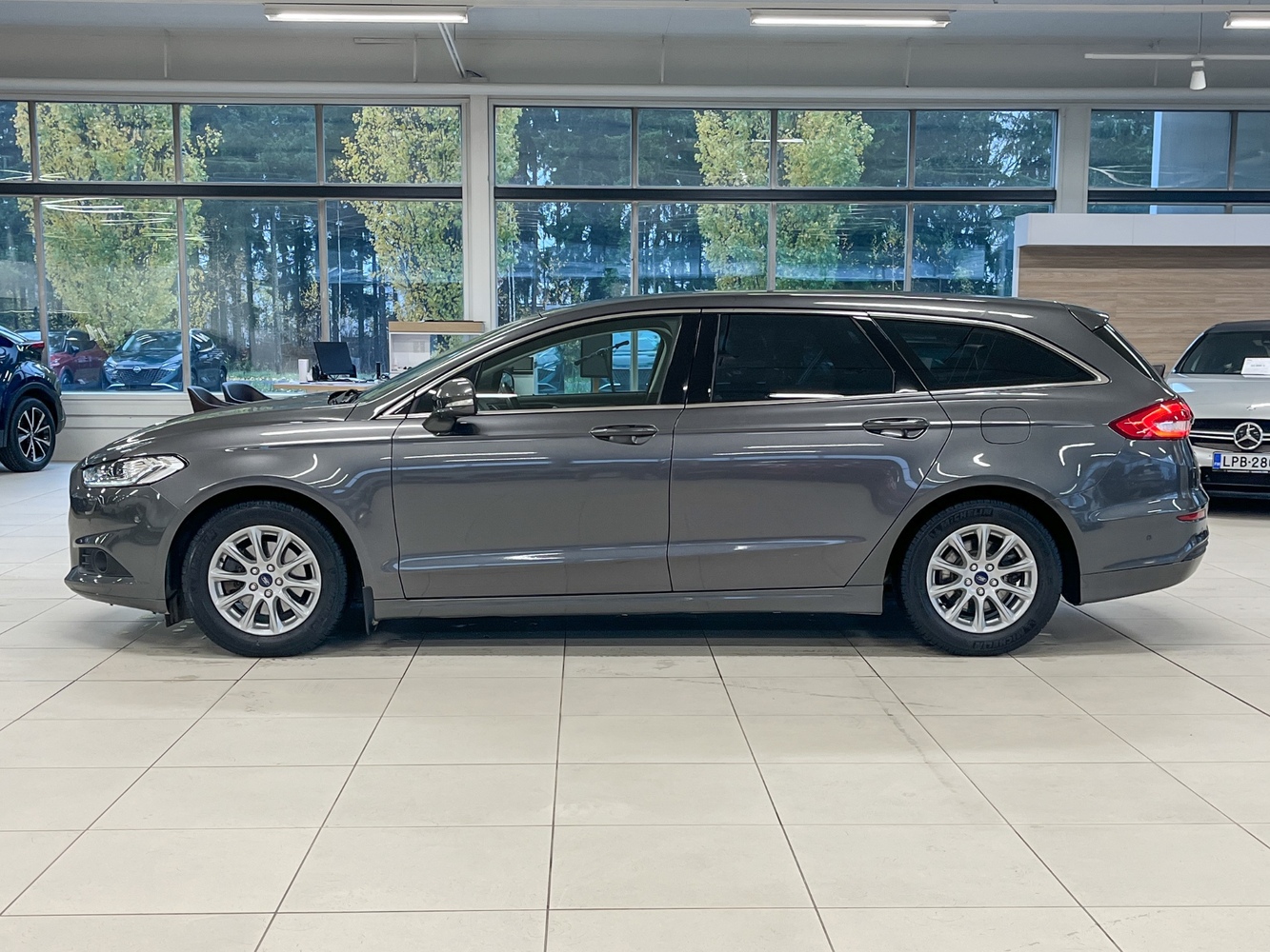 Ford Mondeo vaihtoauto