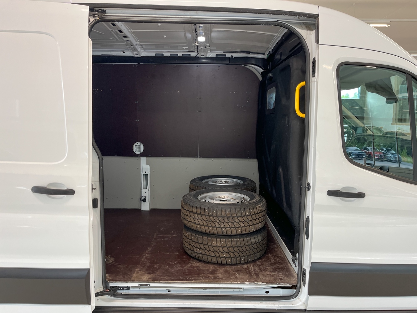 Ford Transit vaihtoauto