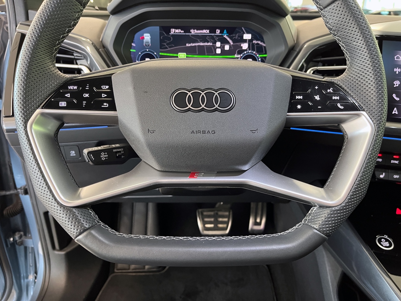 Audi Q4 e-tron vaihtoauto