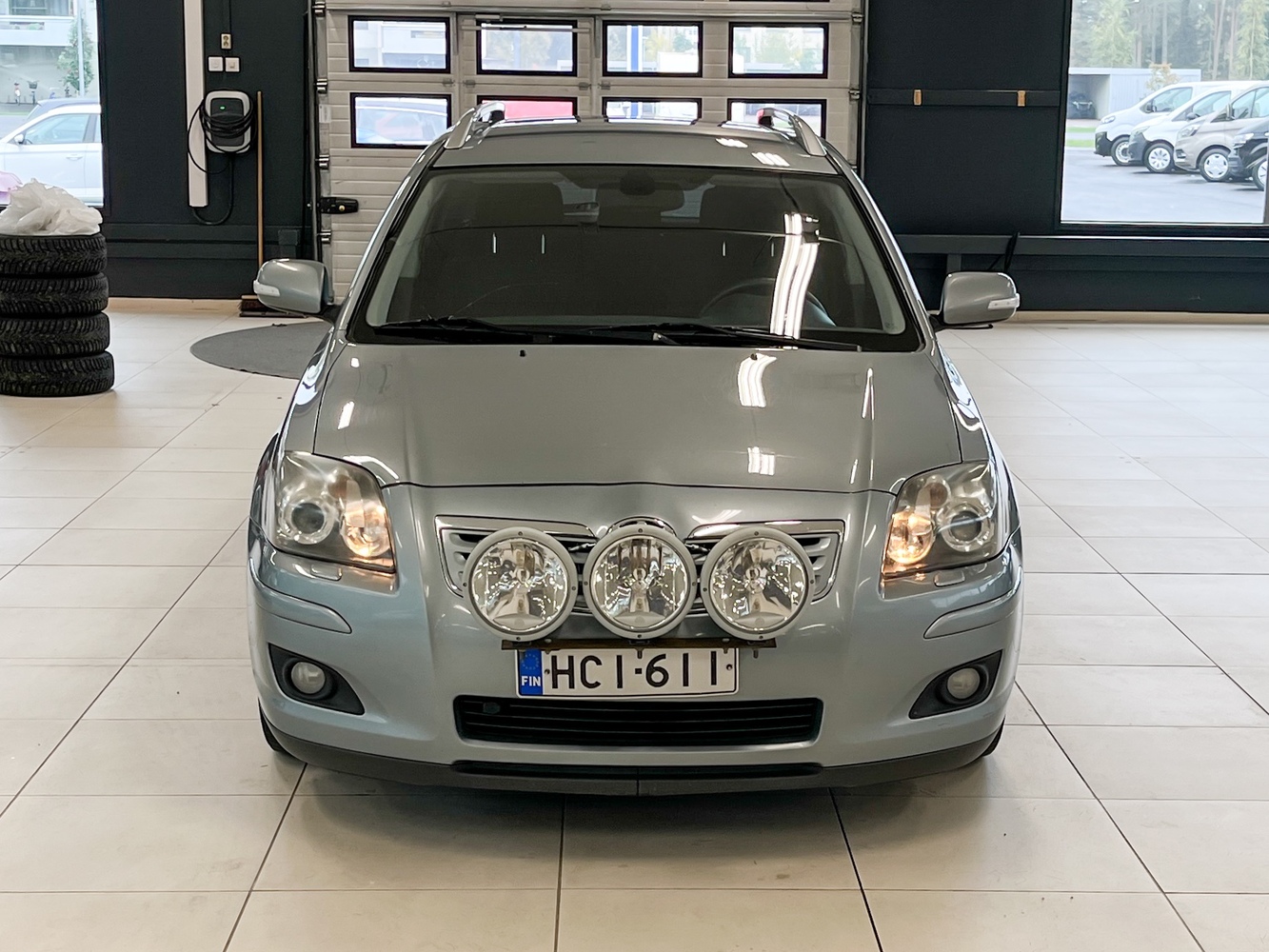 Toyota Avensis vaihtoauto