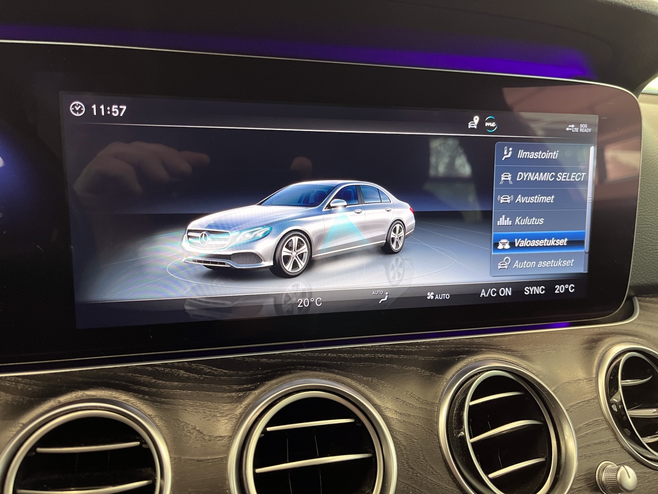 Mercedes-Benz E vaihtoauto
