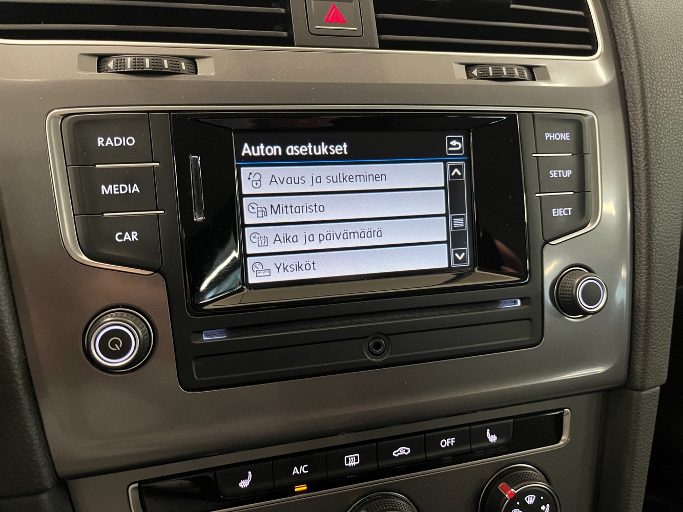 Volkswagen Golf vaihtoauto