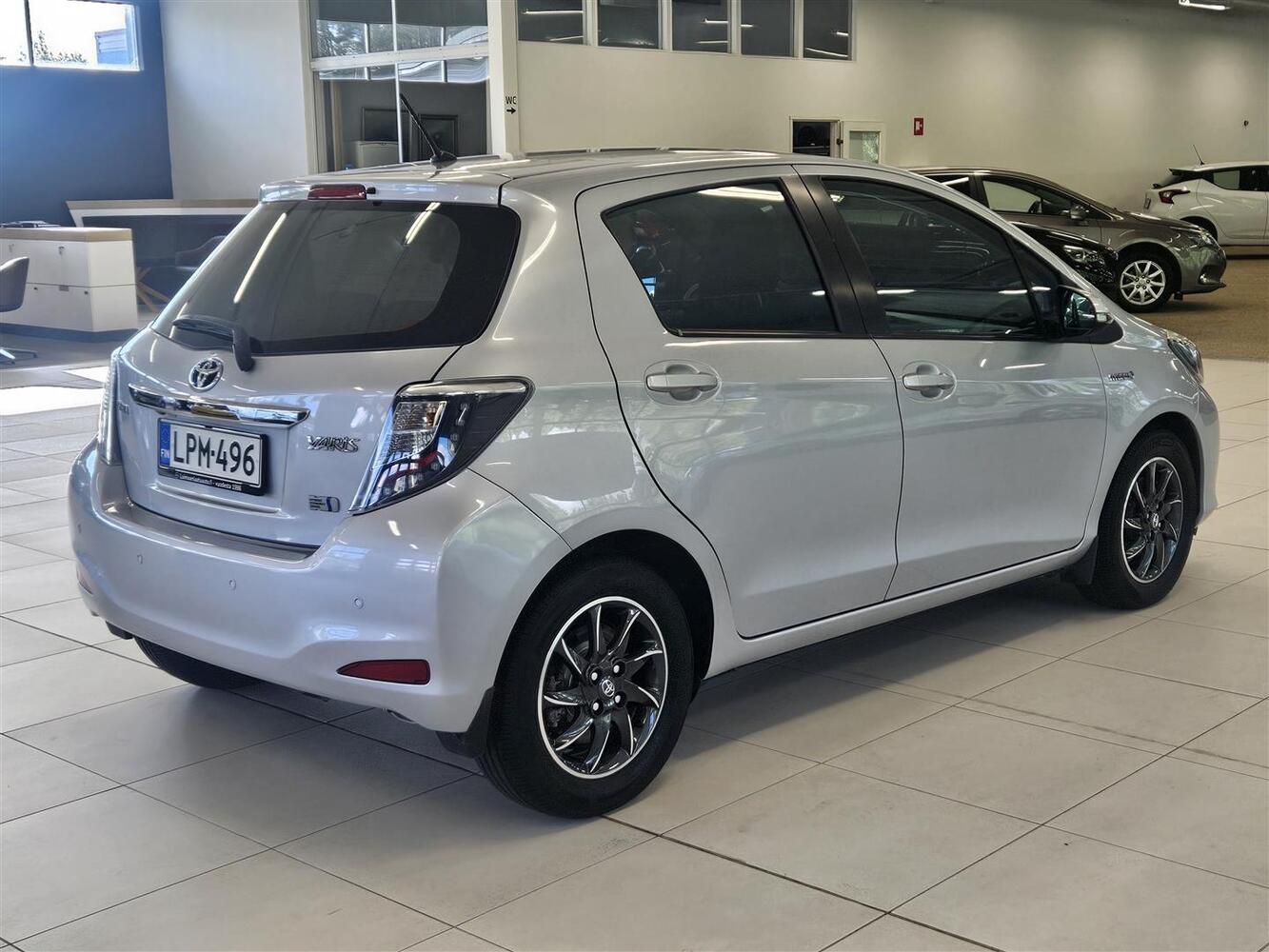 Toyota Yaris vaihtoauto
