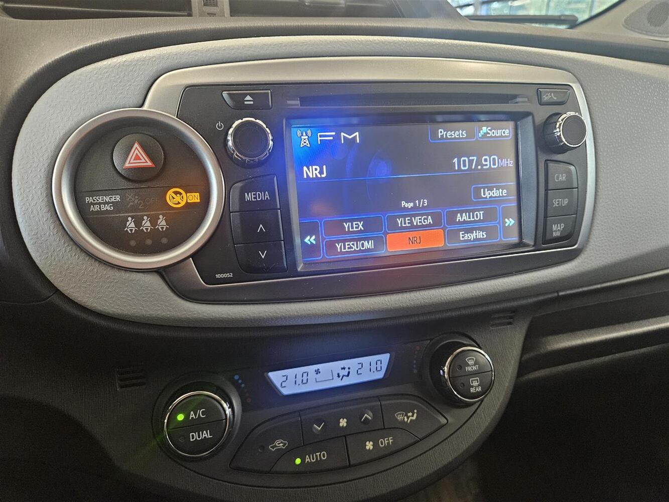 Toyota Yaris vaihtoauto