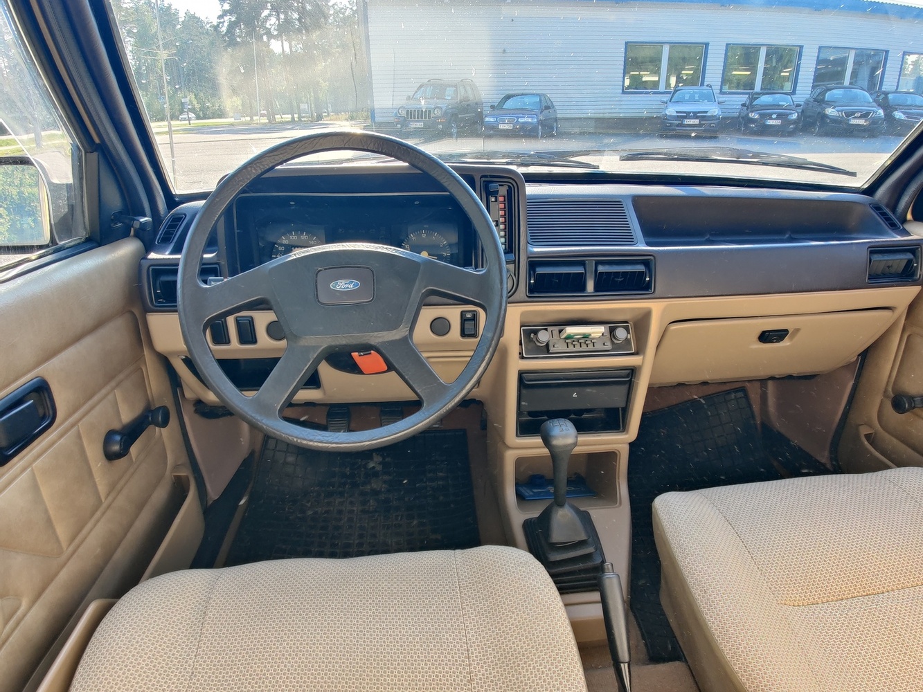 Ford Escort vaihtoauto