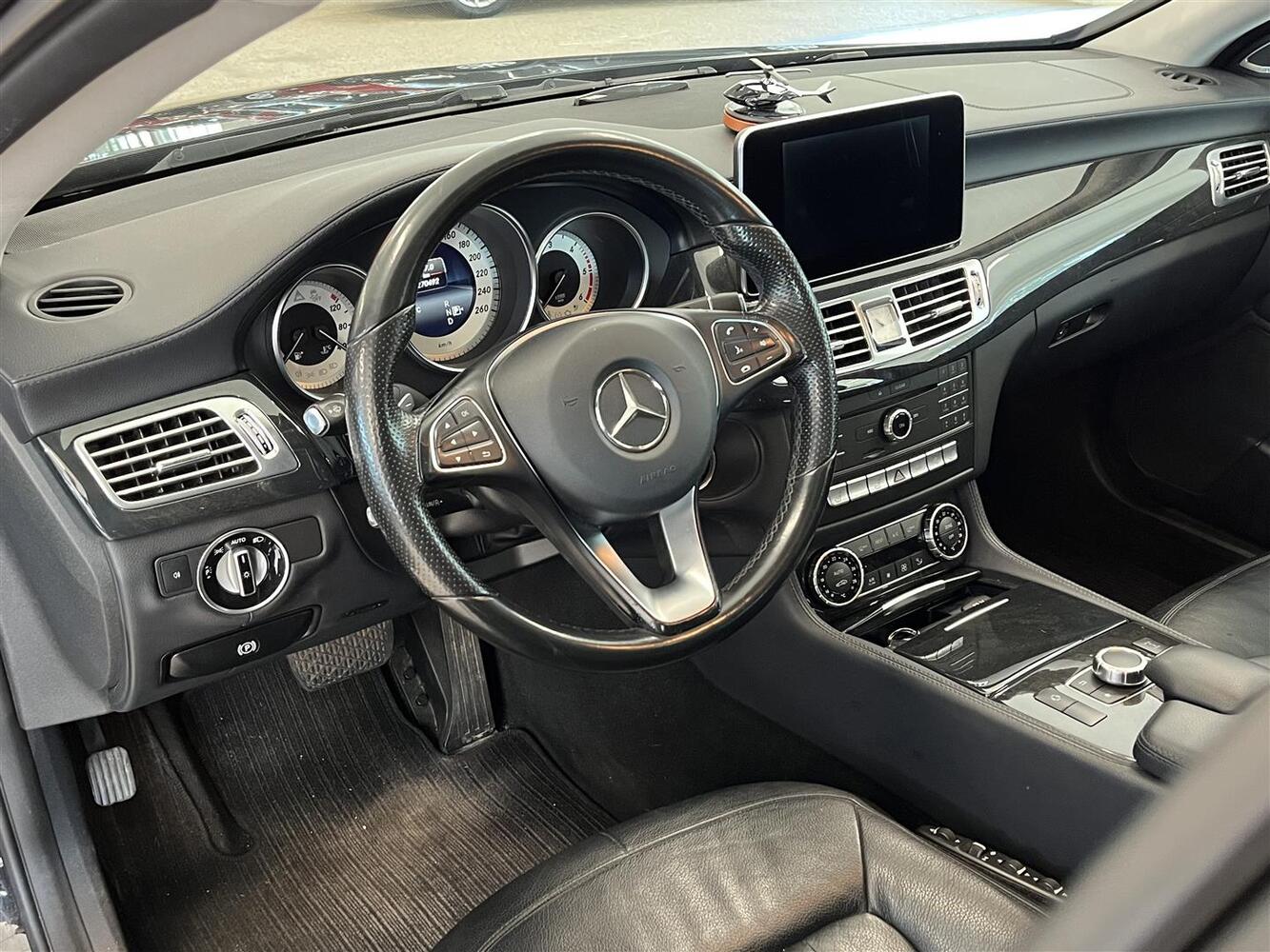 Mercedes-Benz CLS vaihtoauto