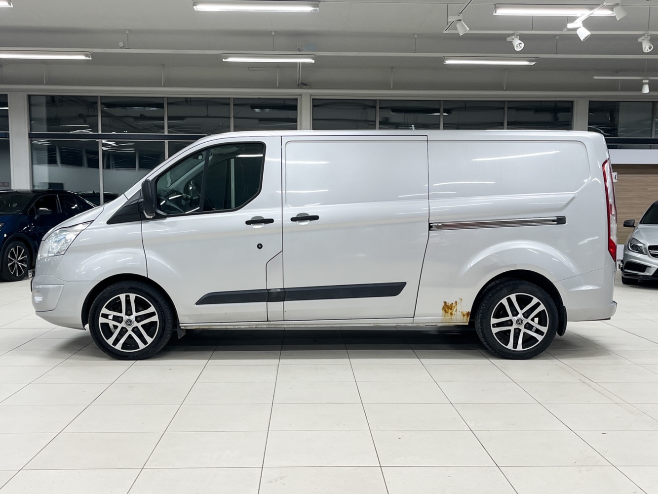Ford Transit Custom vaihtoauto