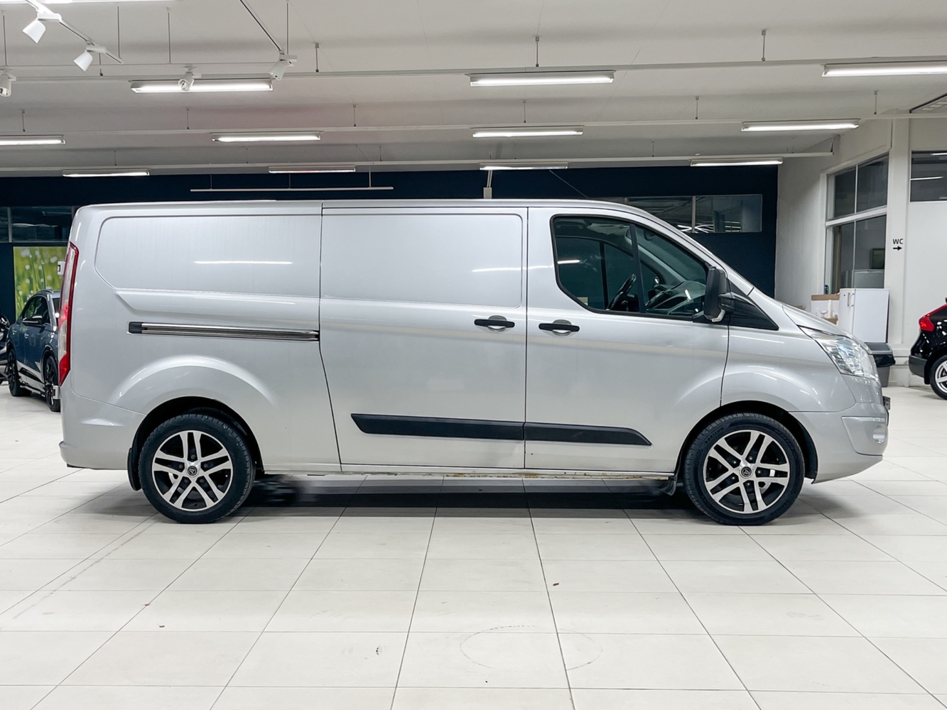 Ford Transit Custom vaihtoauto
