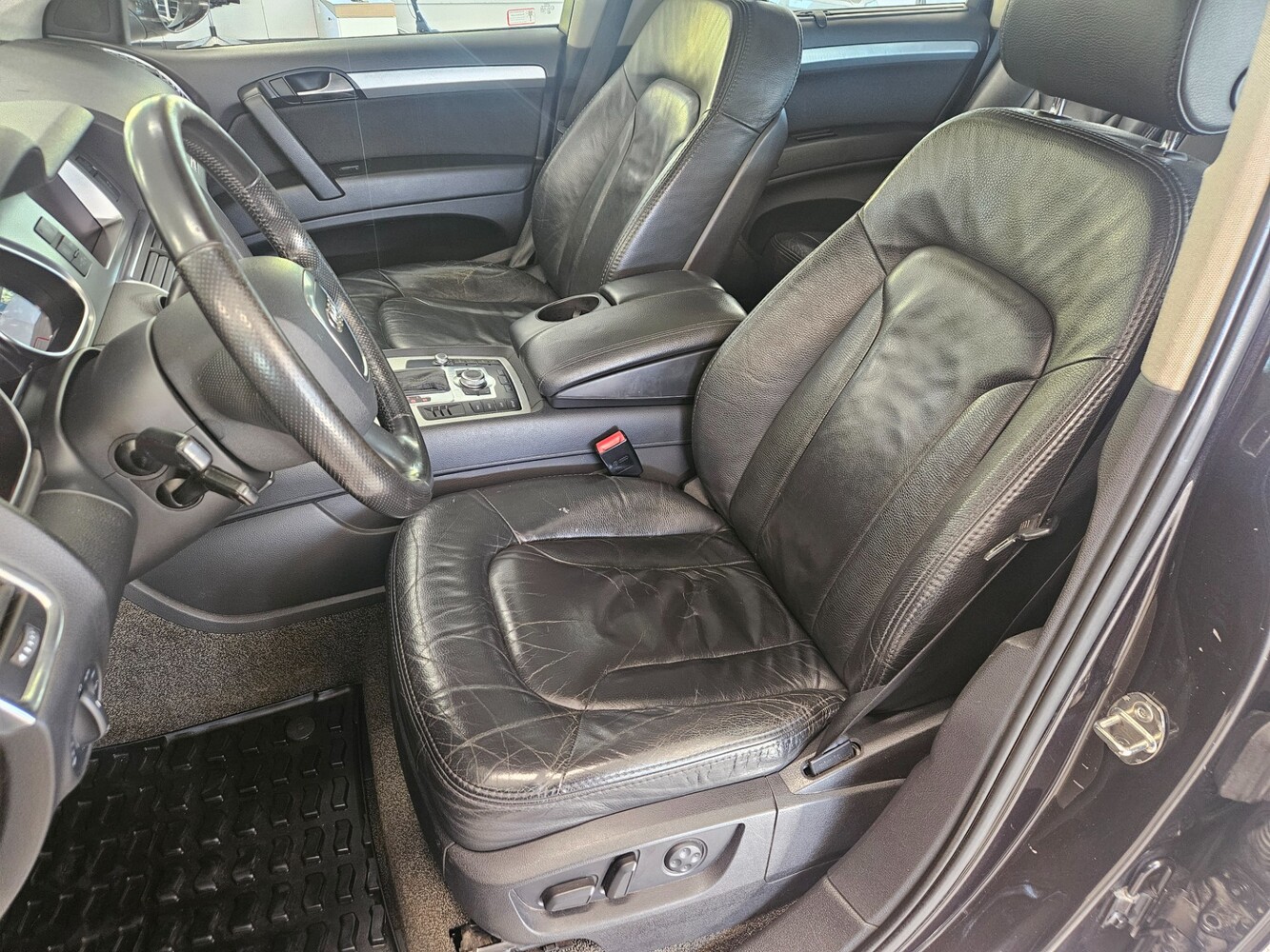 Audi Q7 vaihtoauto