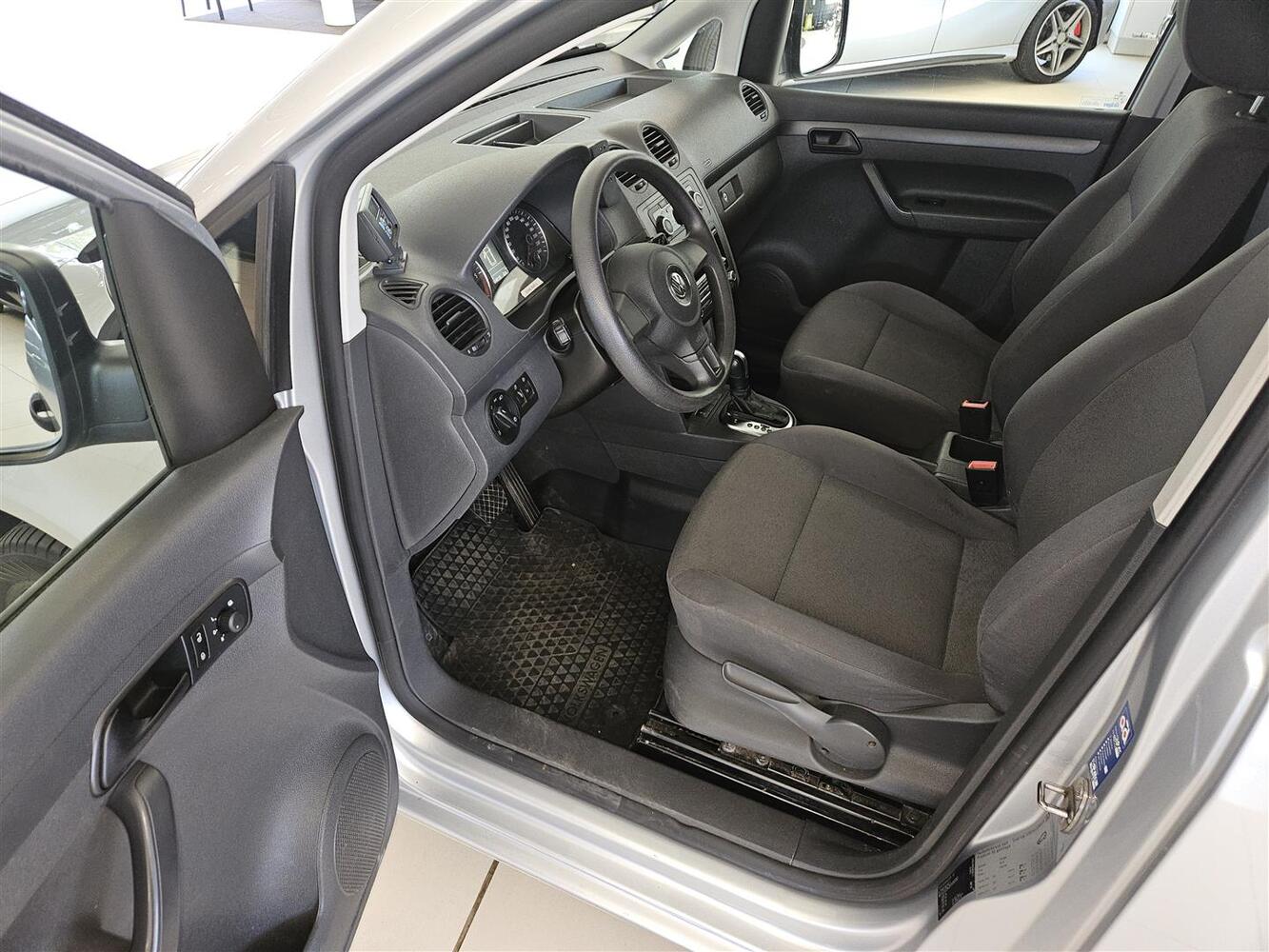 Volkswagen Caddy Maxi vaihtoauto
