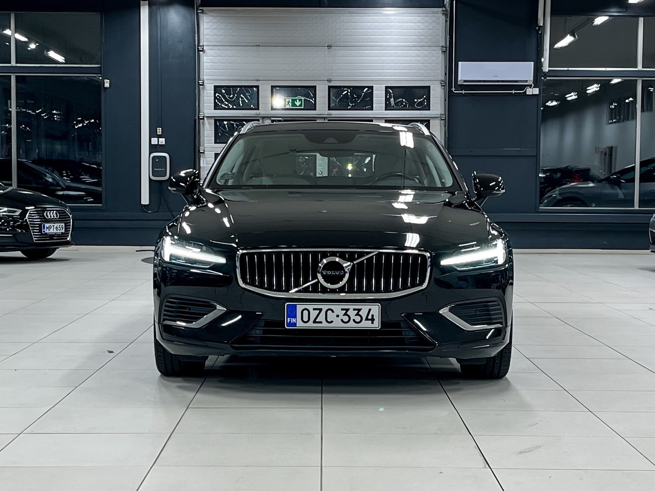 Volvo V60 vaihtoauto