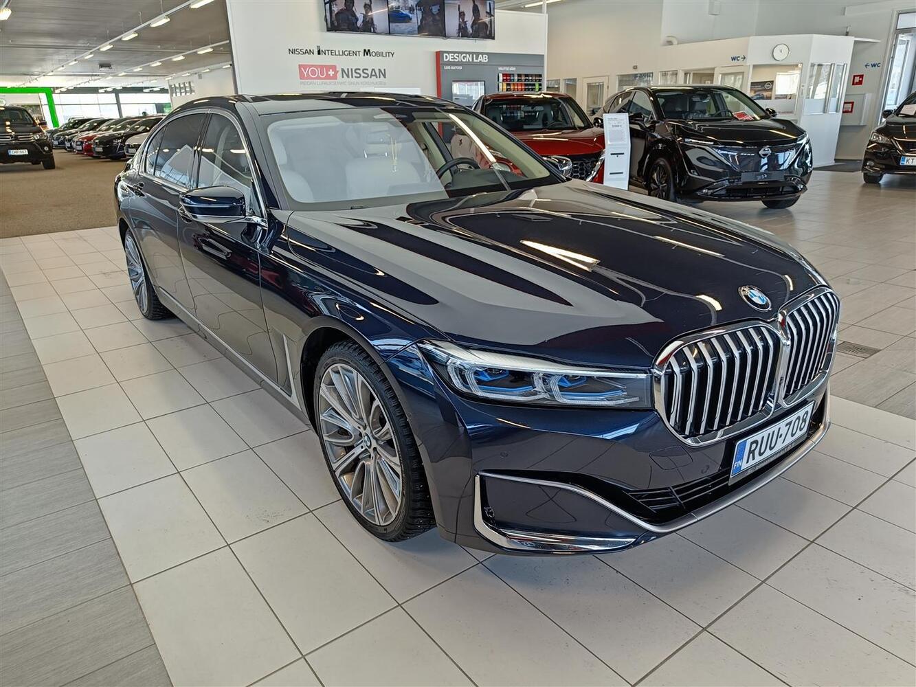 BMW 745 vaihtoauto
