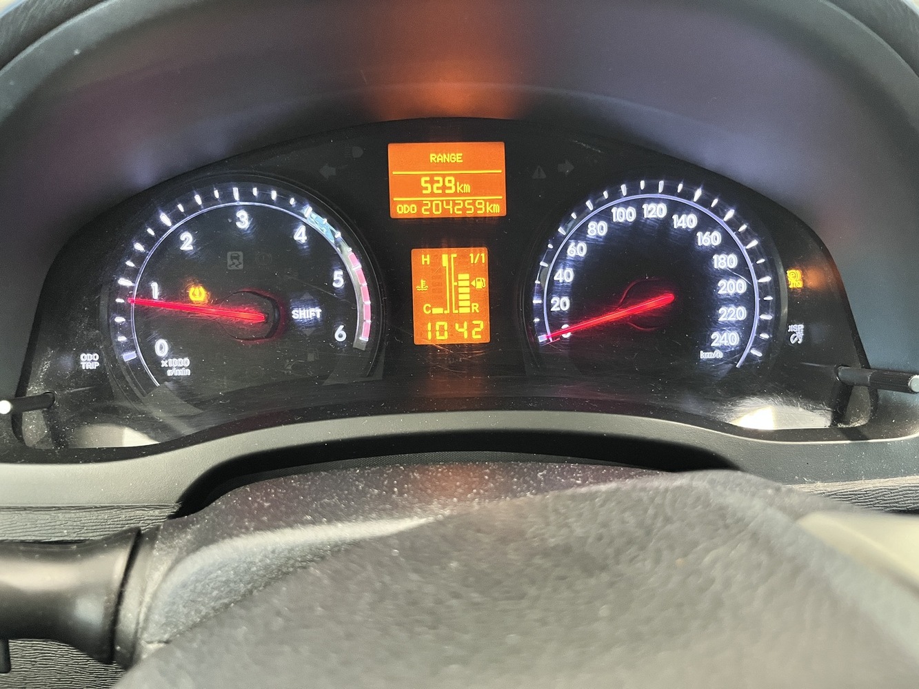 Toyota Avensis vaihtoauto