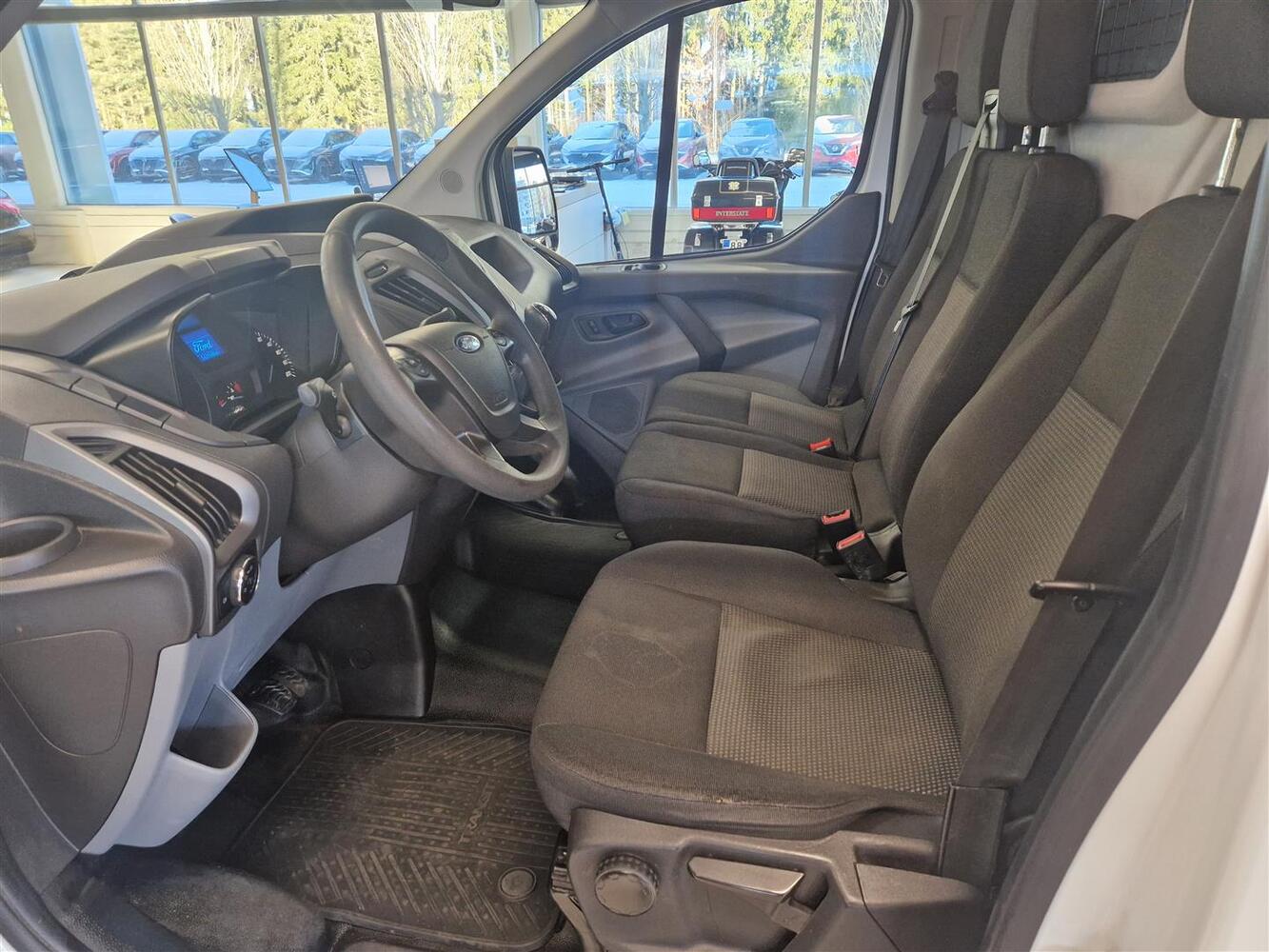 Ford Transit Custom vaihtoauto