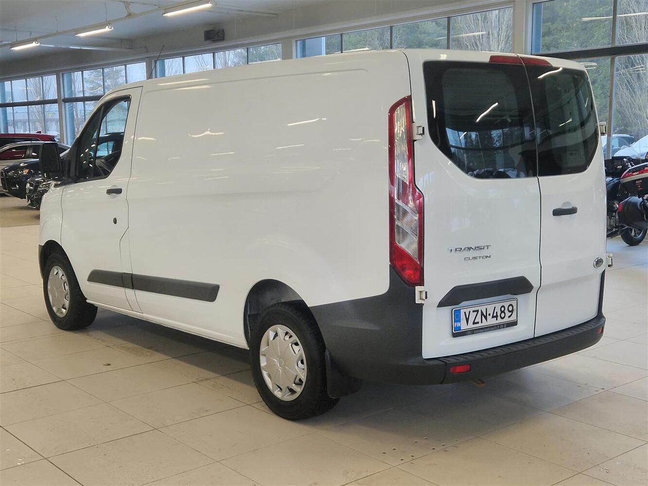 Ford Transit Custom vaihtoauto
