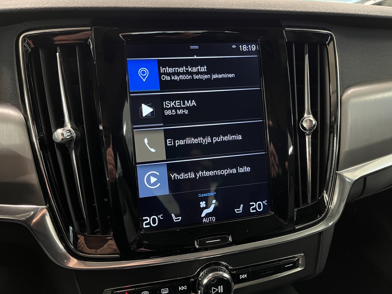 Volvo S90 vaihtoauto