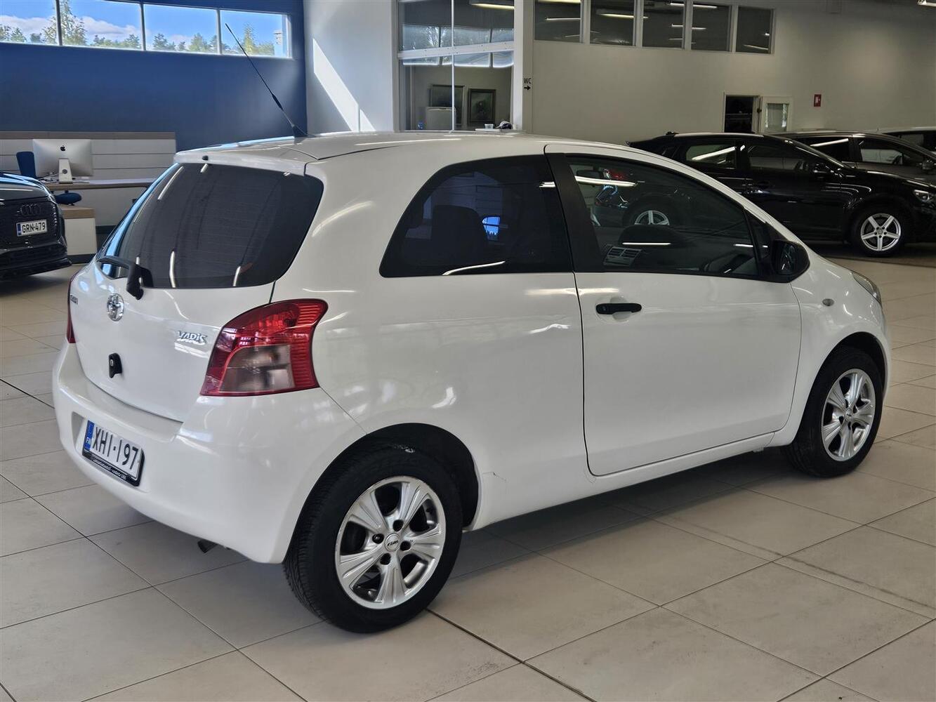 Toyota Yaris vaihtoauto