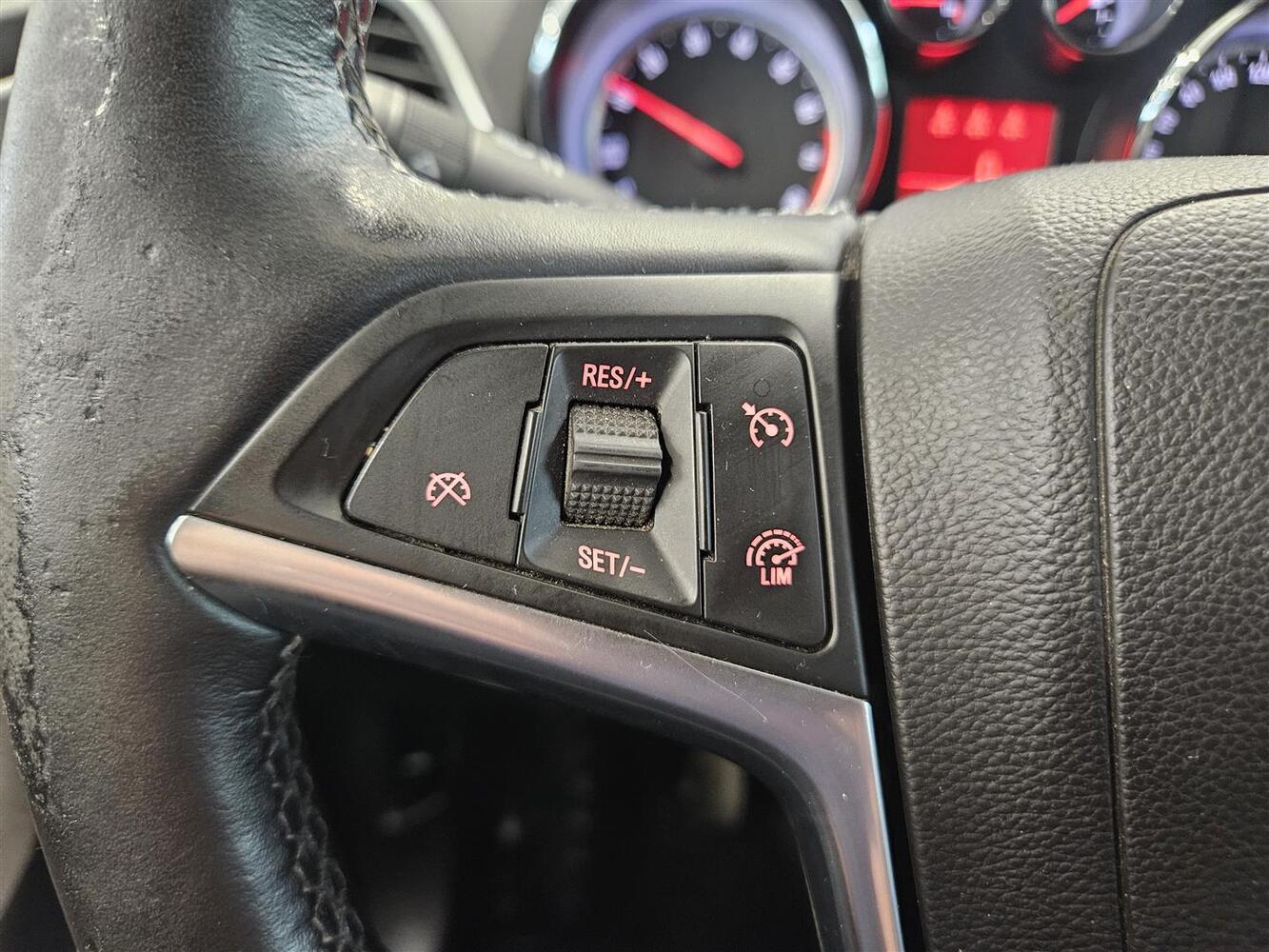 Opel Mokka vaihtoauto