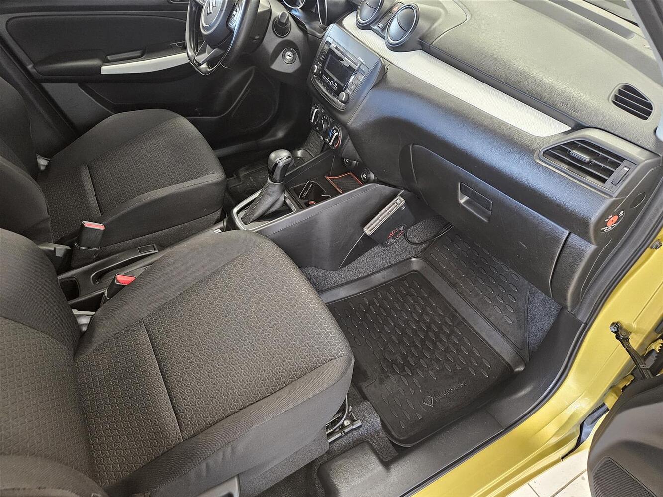 Suzuki Swift vaihtoauto