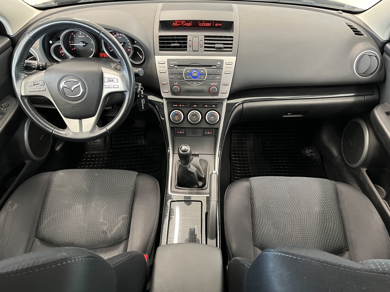 Mazda 6 vaihtoauto