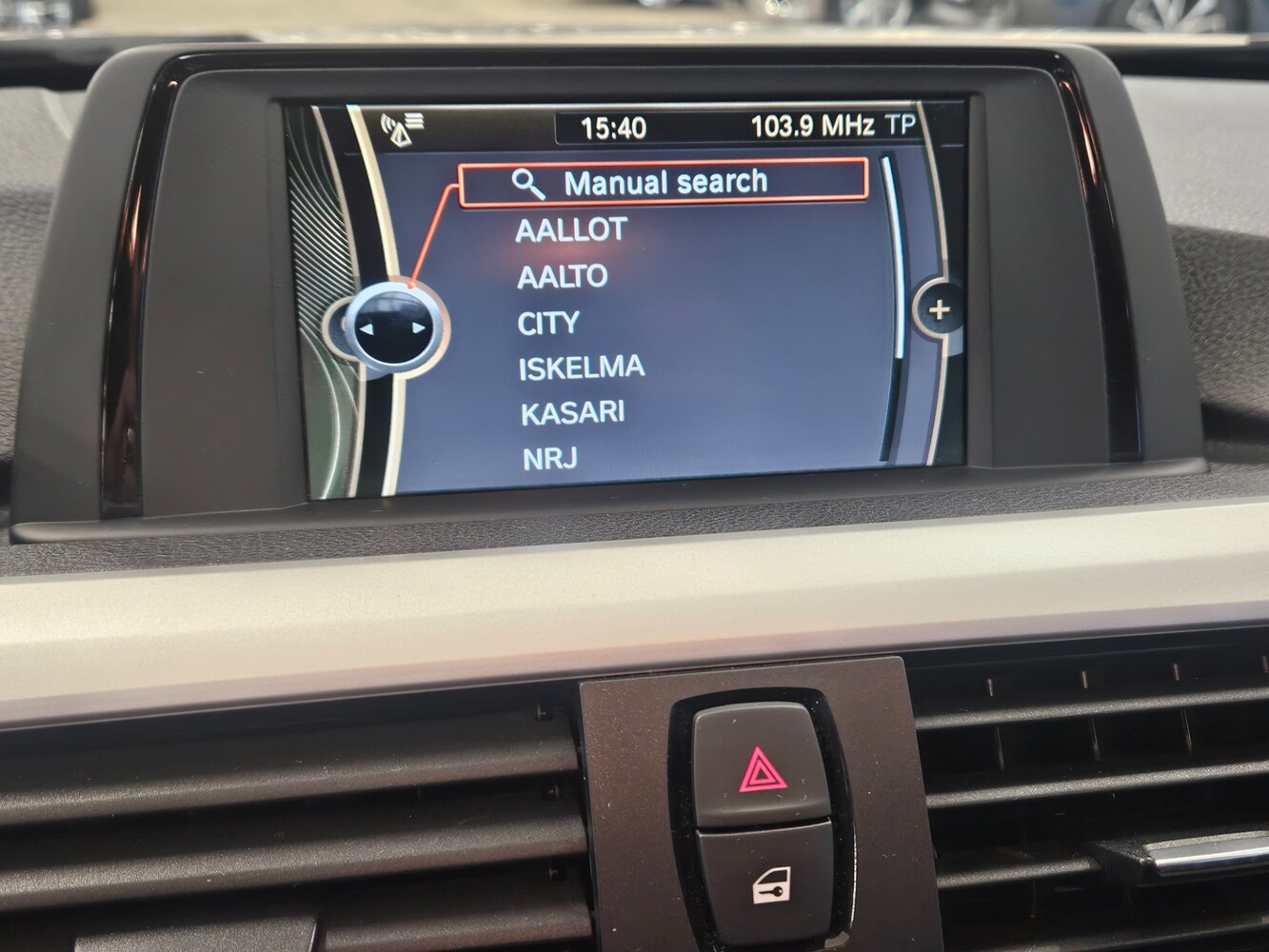 BMW 320 vaihtoauto