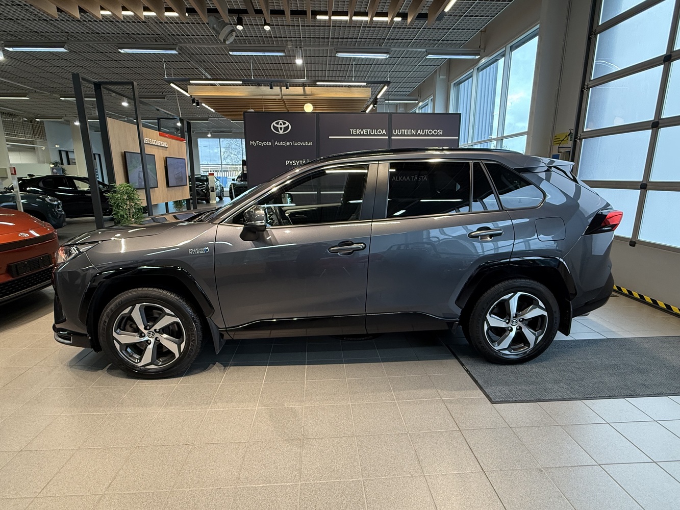 Toyota RAV4 vaihtoauto