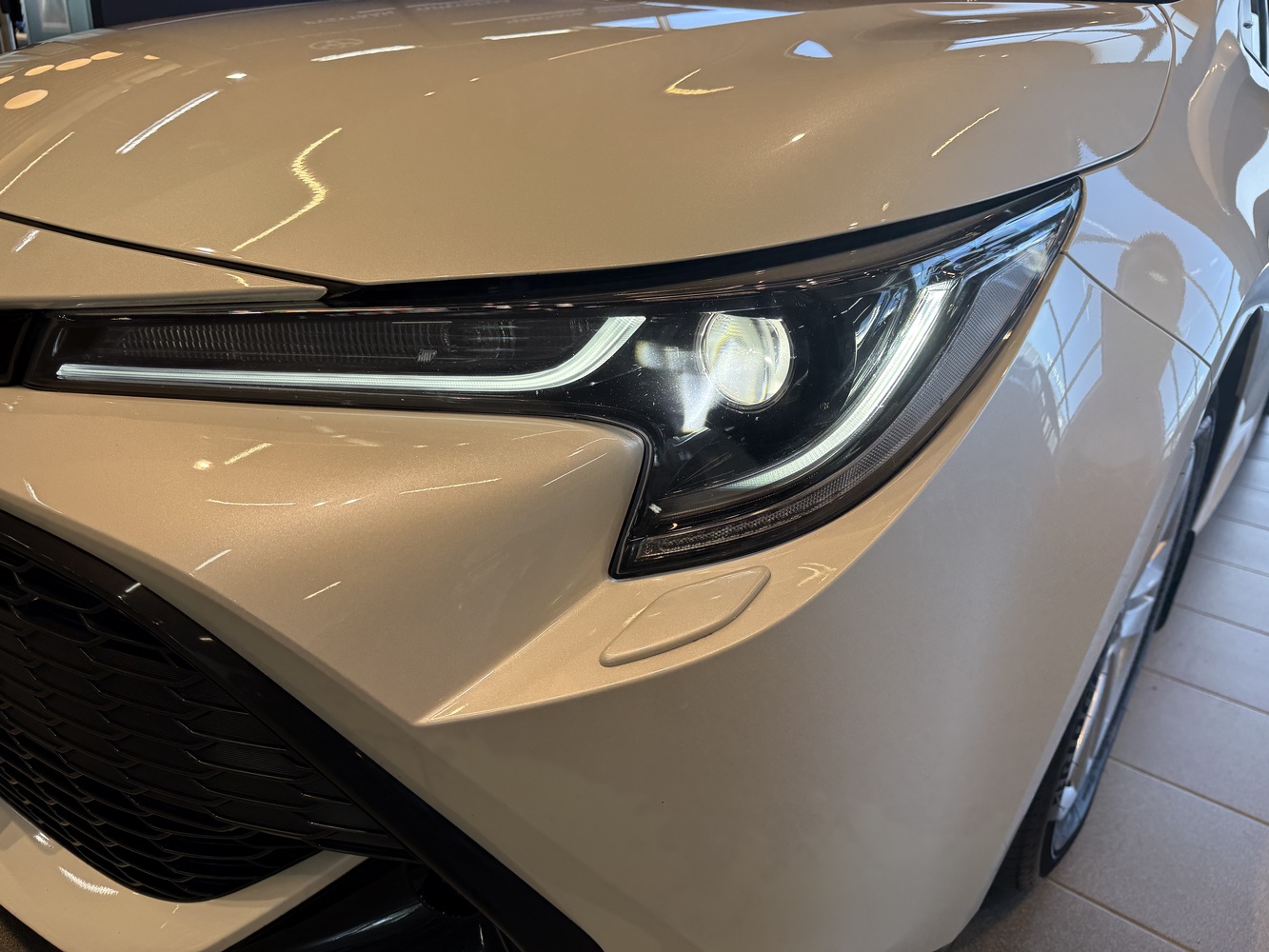 Toyota Corolla vaihtoauto