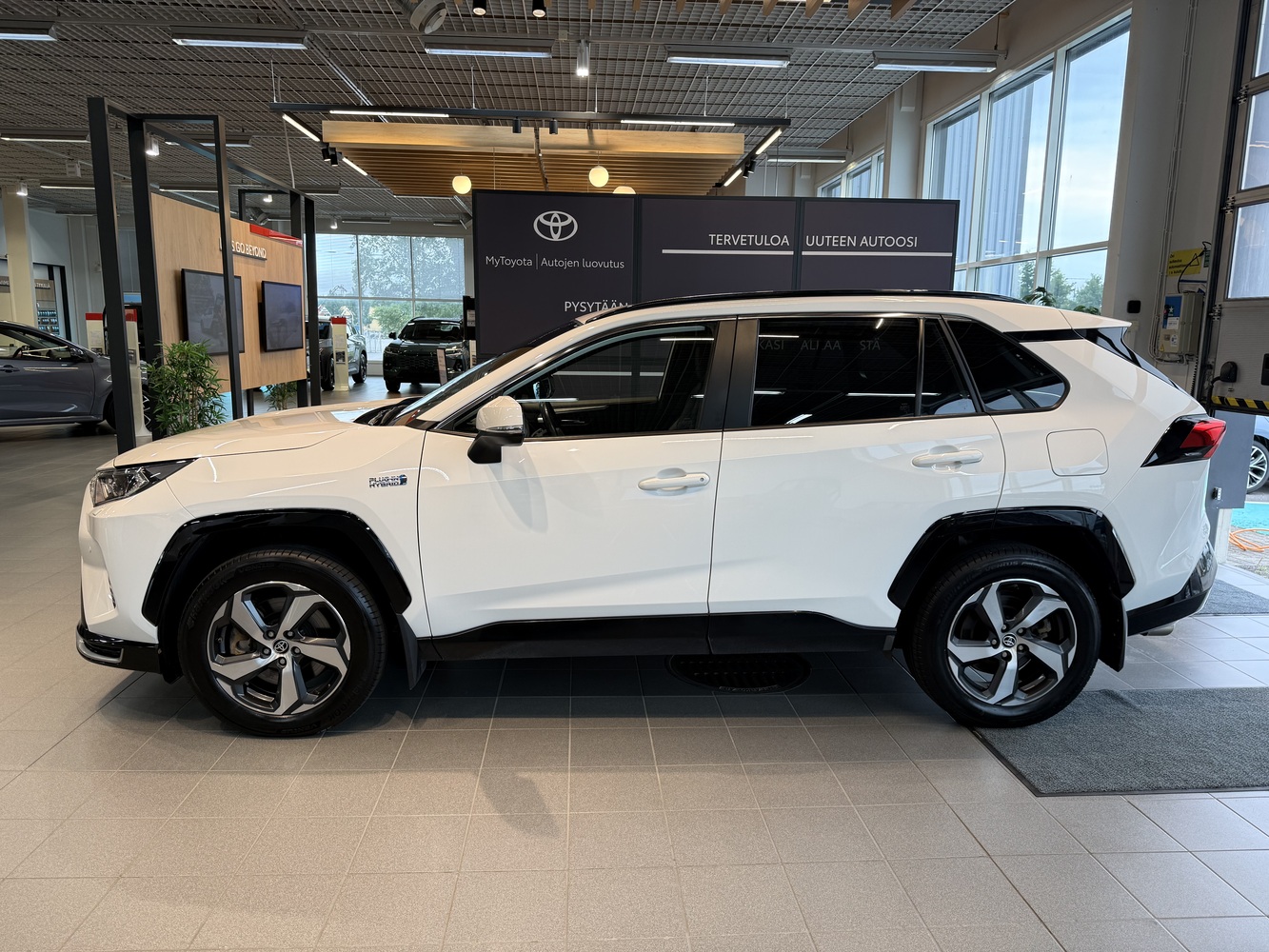 Toyota RAV4 vaihtoauto