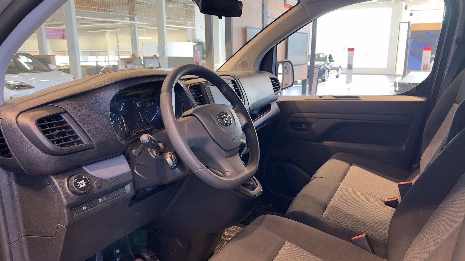 Toyota Proace vaihtoauto
