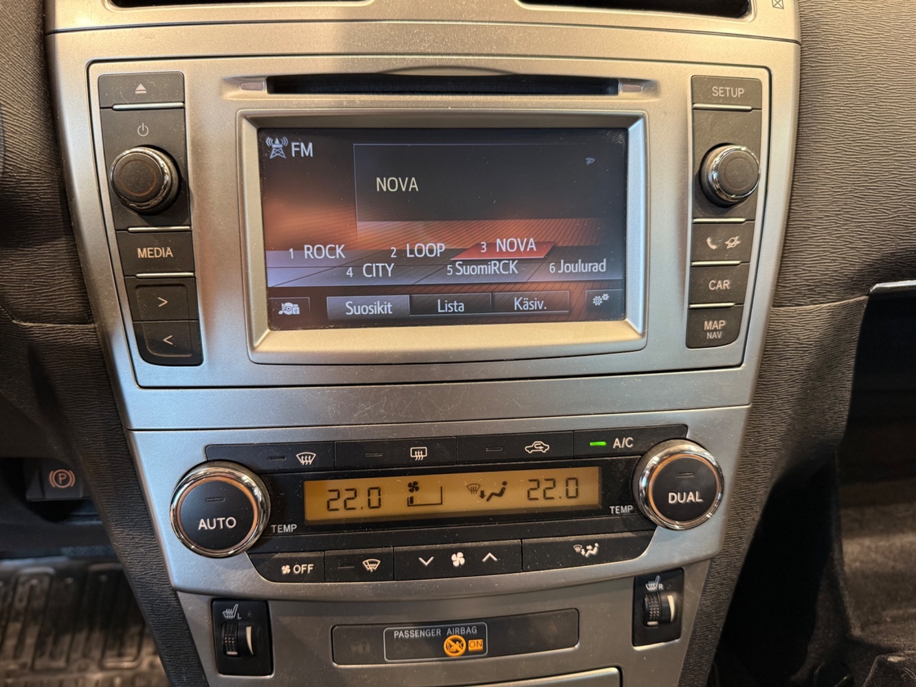 Toyota Avensis vaihtoauto
