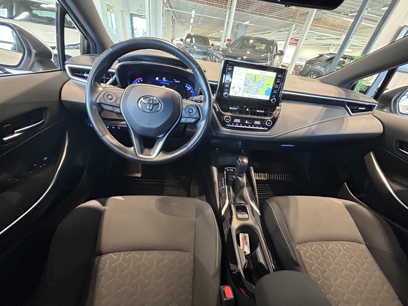 Toyota Corolla vaihtoauto