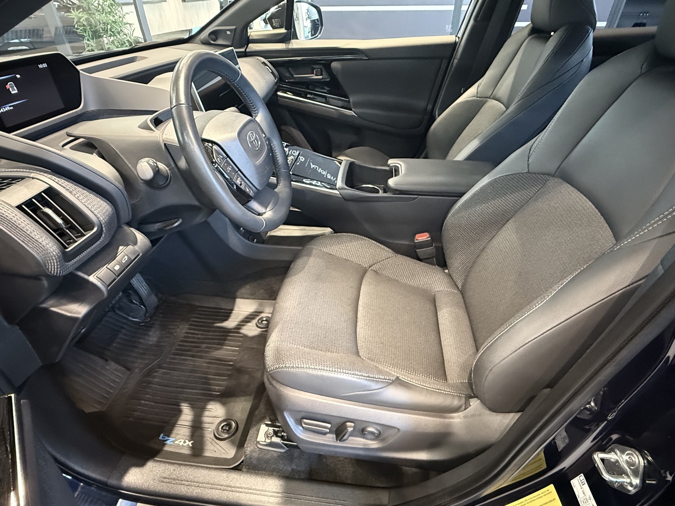 Toyota bZ4X vaihtoauto
