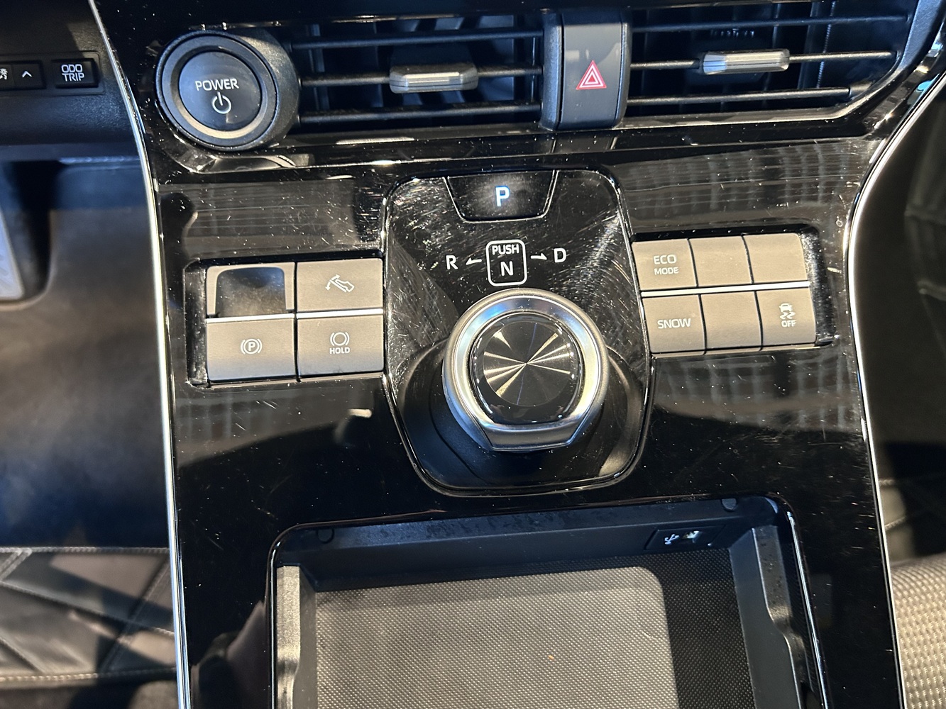 Toyota bZ4X vaihtoauto