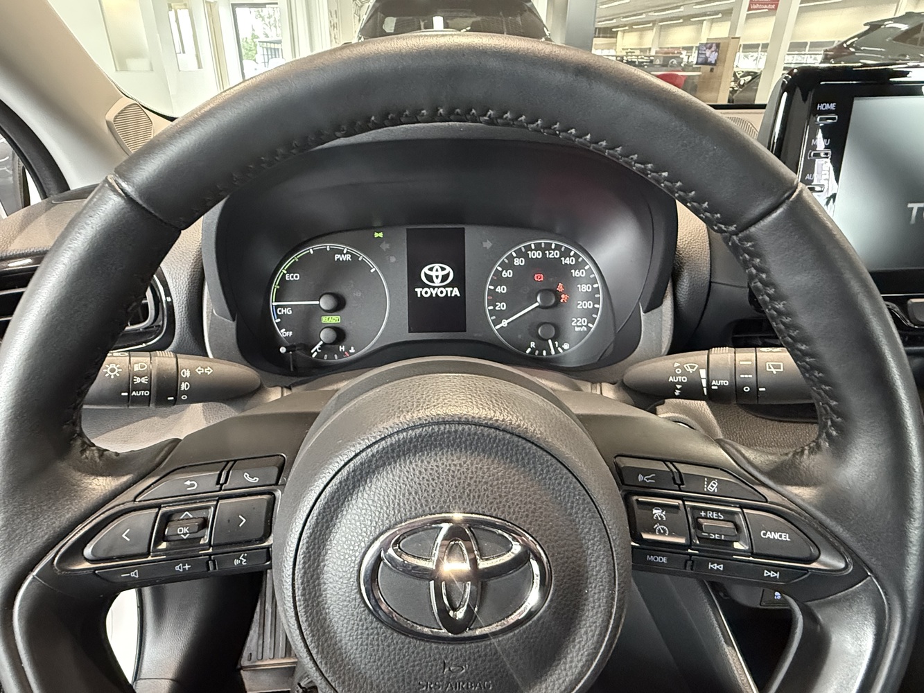 Toyota Yaris vaihtoauto