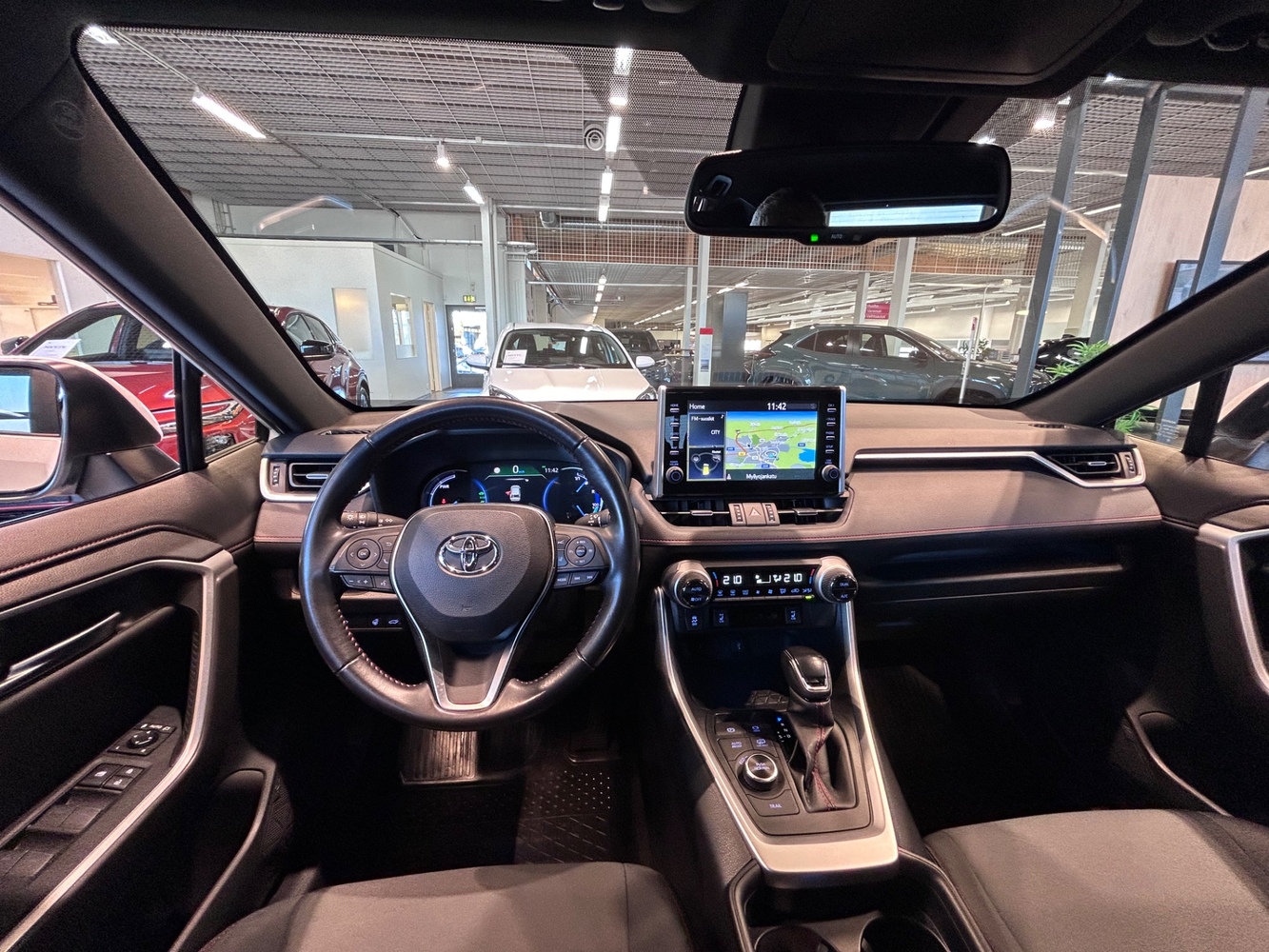 Toyota RAV4 vaihtoauto