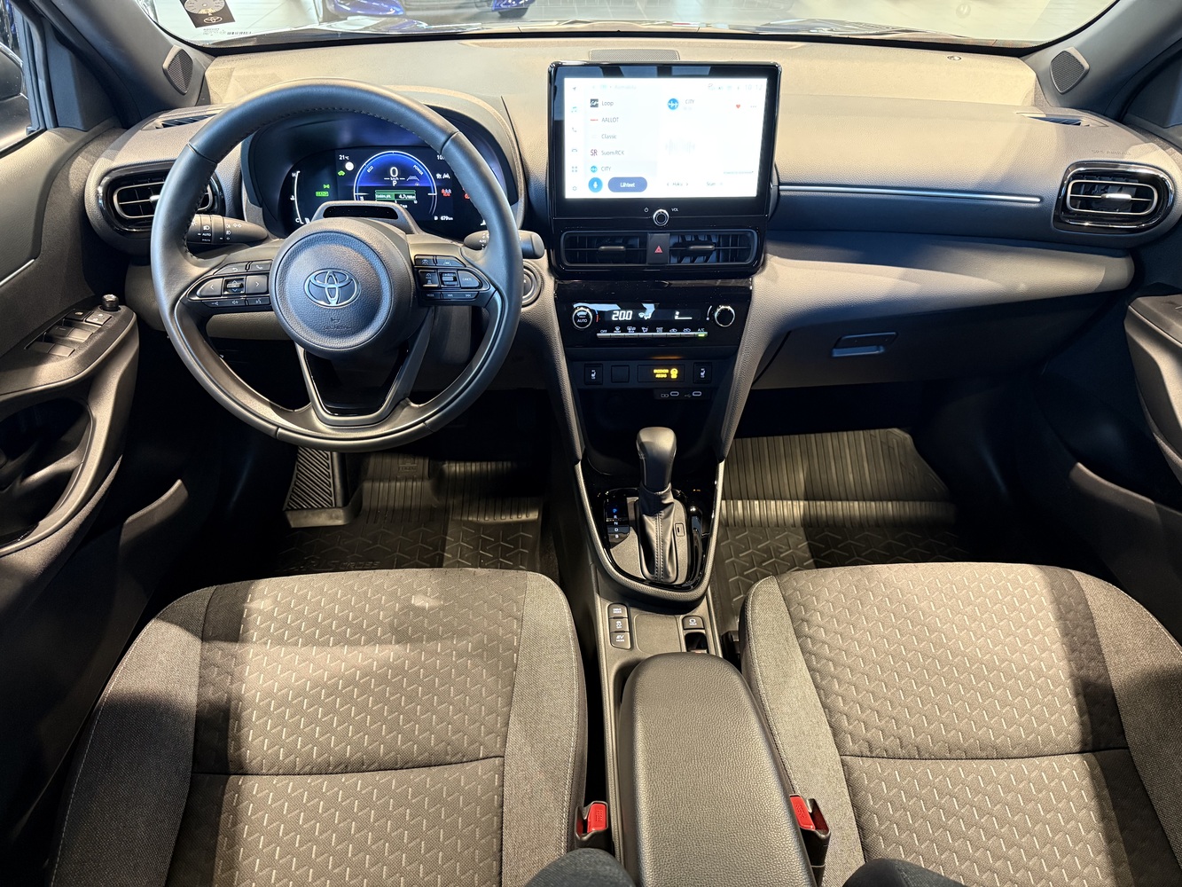 Toyota Yaris Cross vaihtoauto