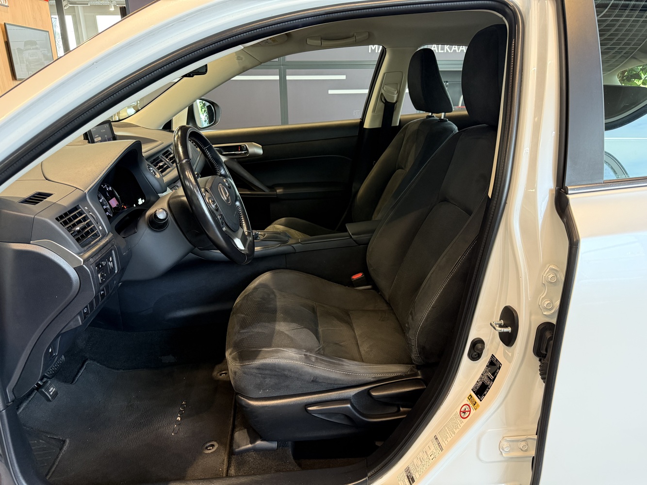 Lexus CT vaihtoauto