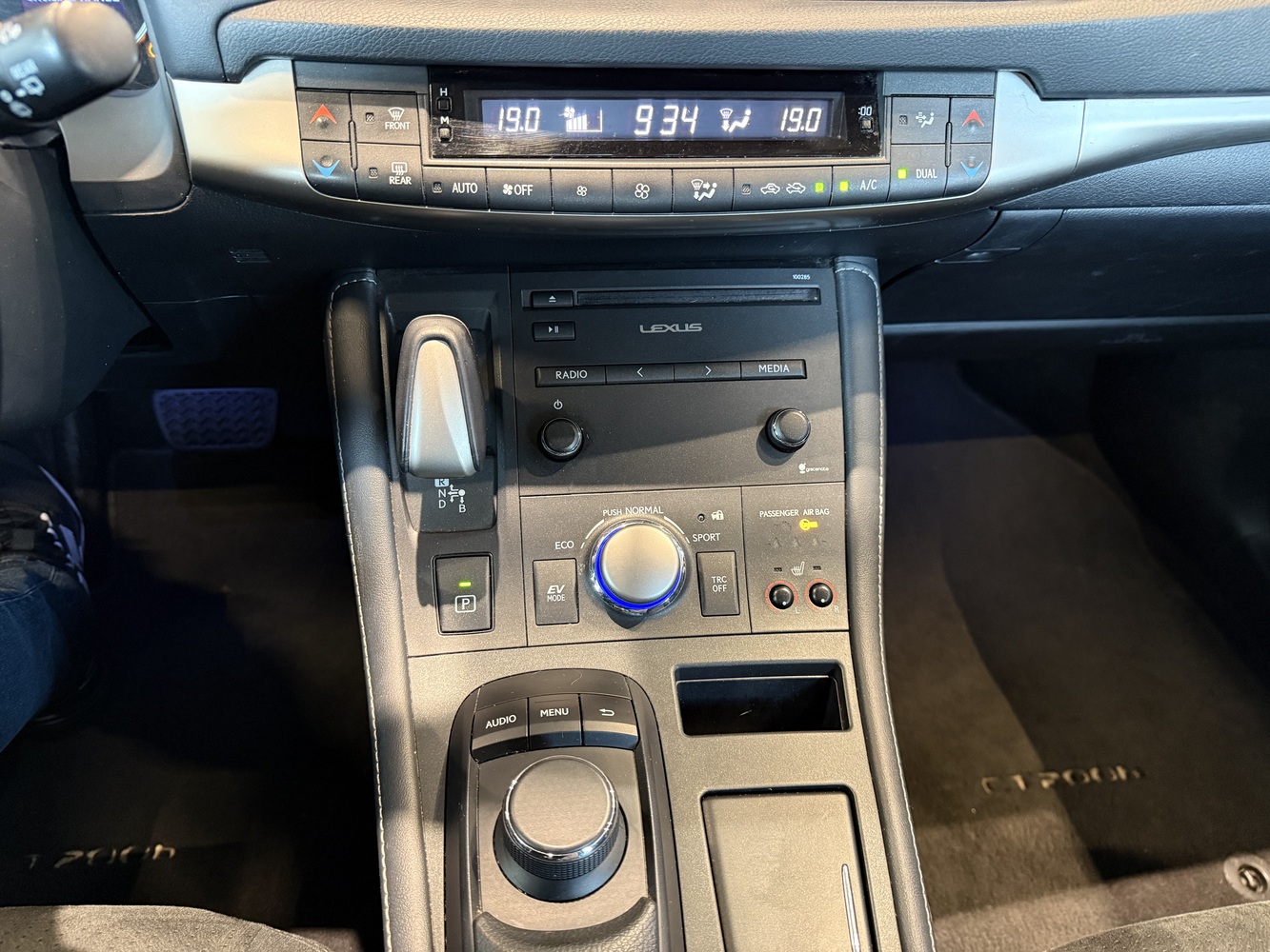 Lexus CT vaihtoauto