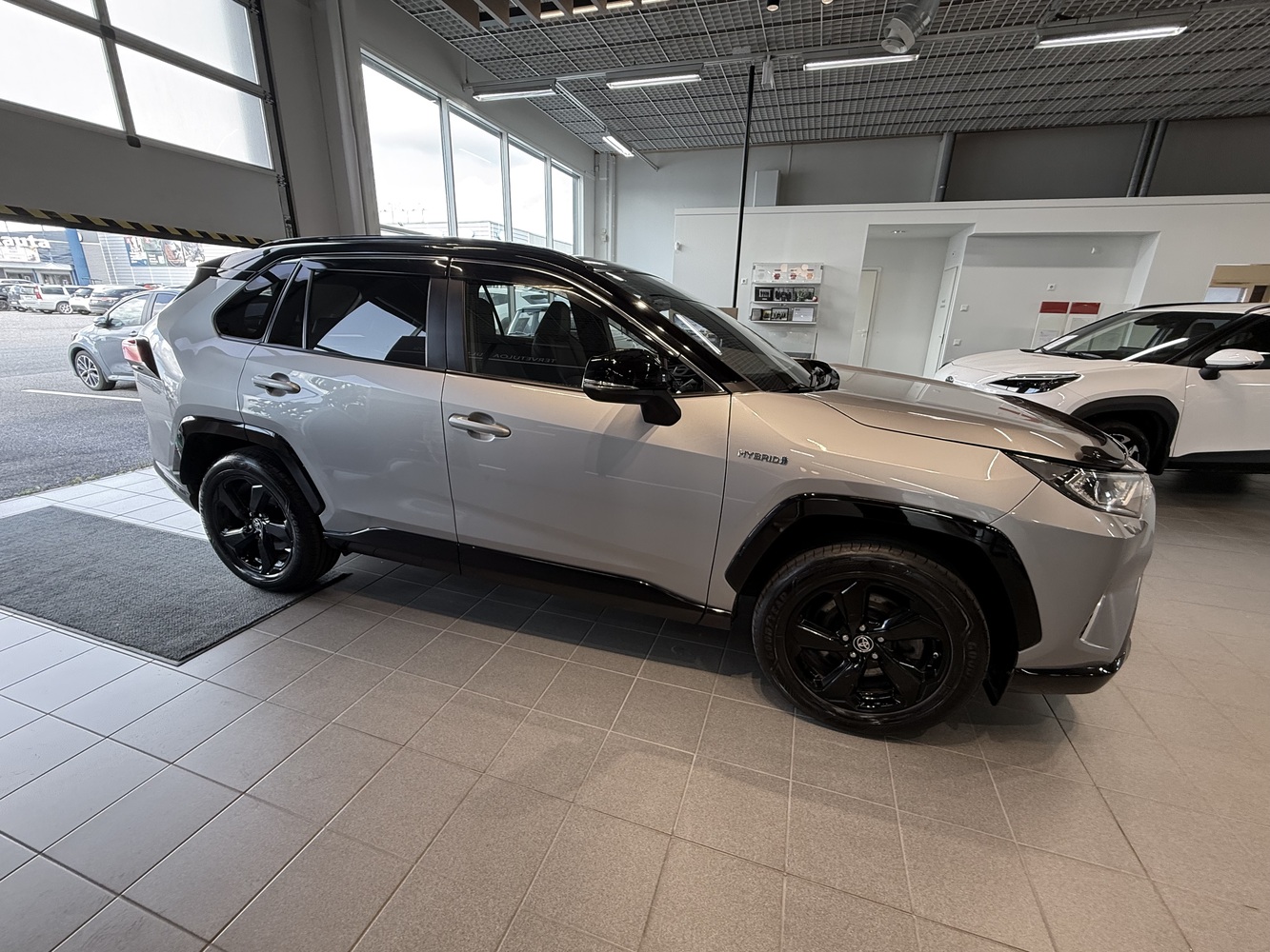Toyota RAV4 vaihtoauto