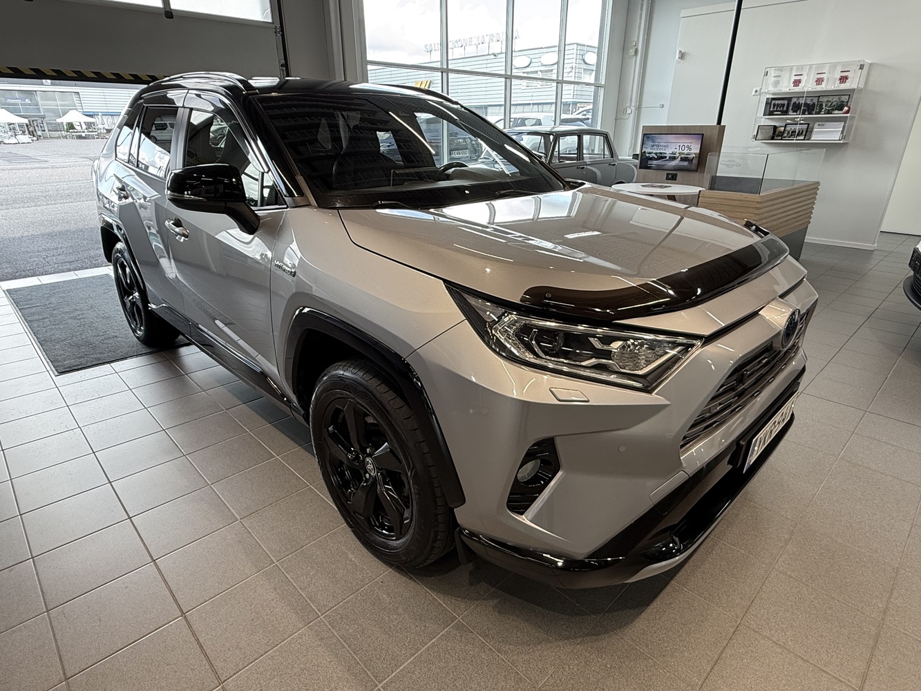 Toyota RAV4 vaihtoauto