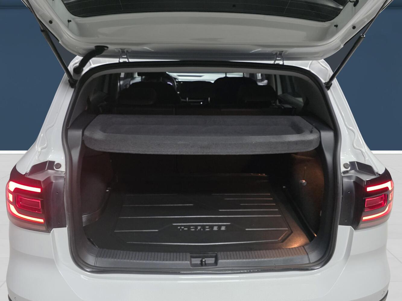 Volkswagen T-Cross vaihtoauto