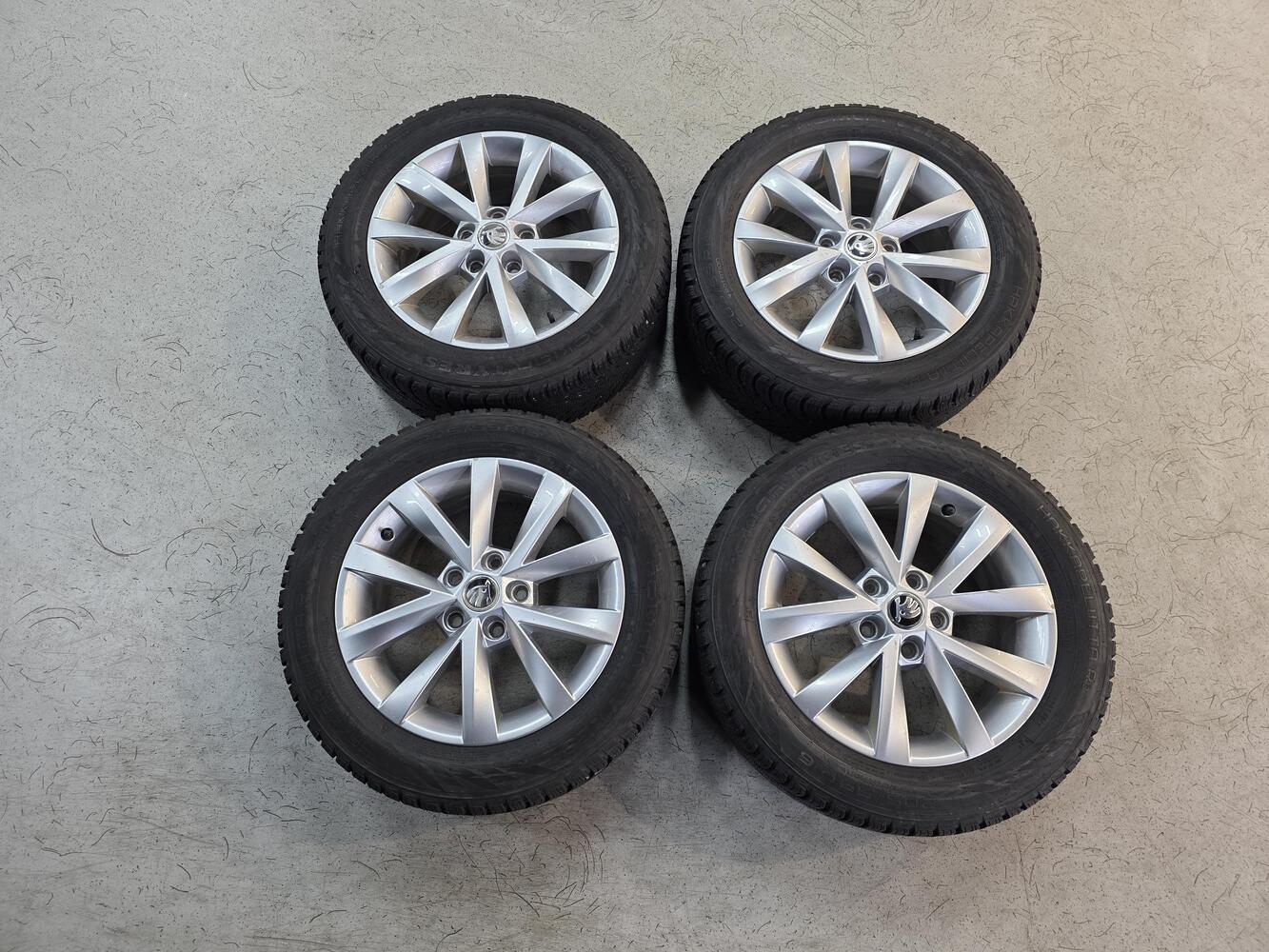 Skoda Karoq vaihtoauto