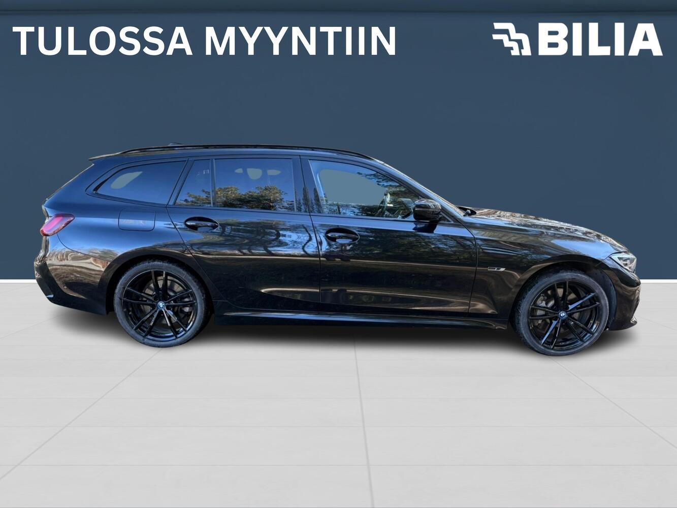 BMW 330 vaihtoauto
