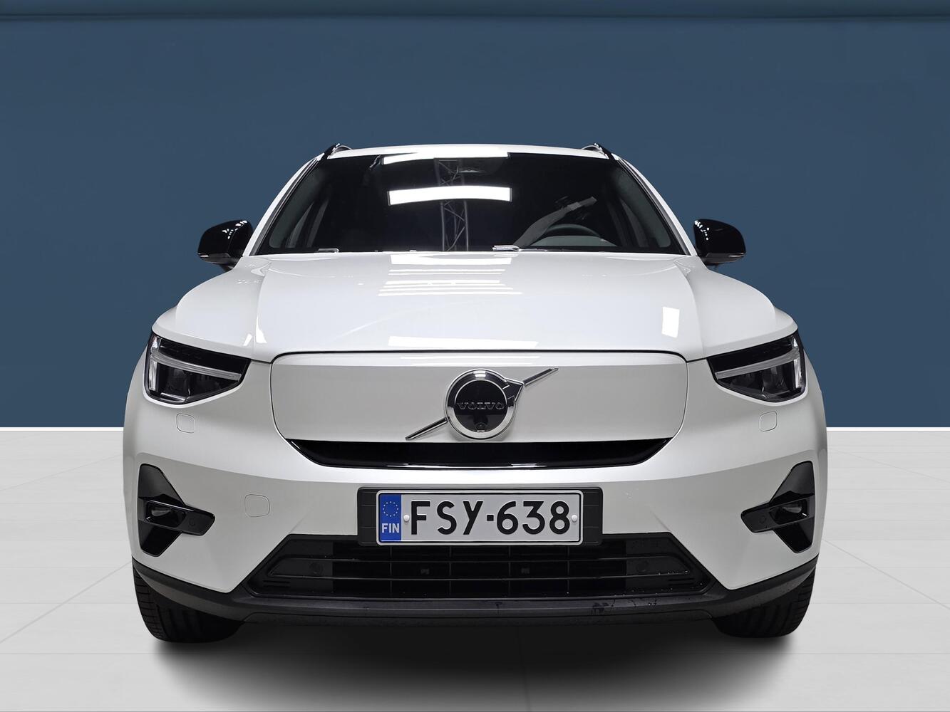 Volvo EX40 vaihtoauto