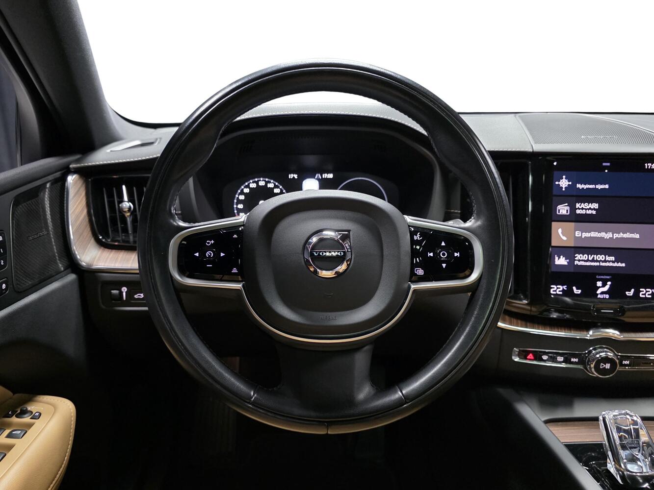 Volvo XC60 vaihtoauto