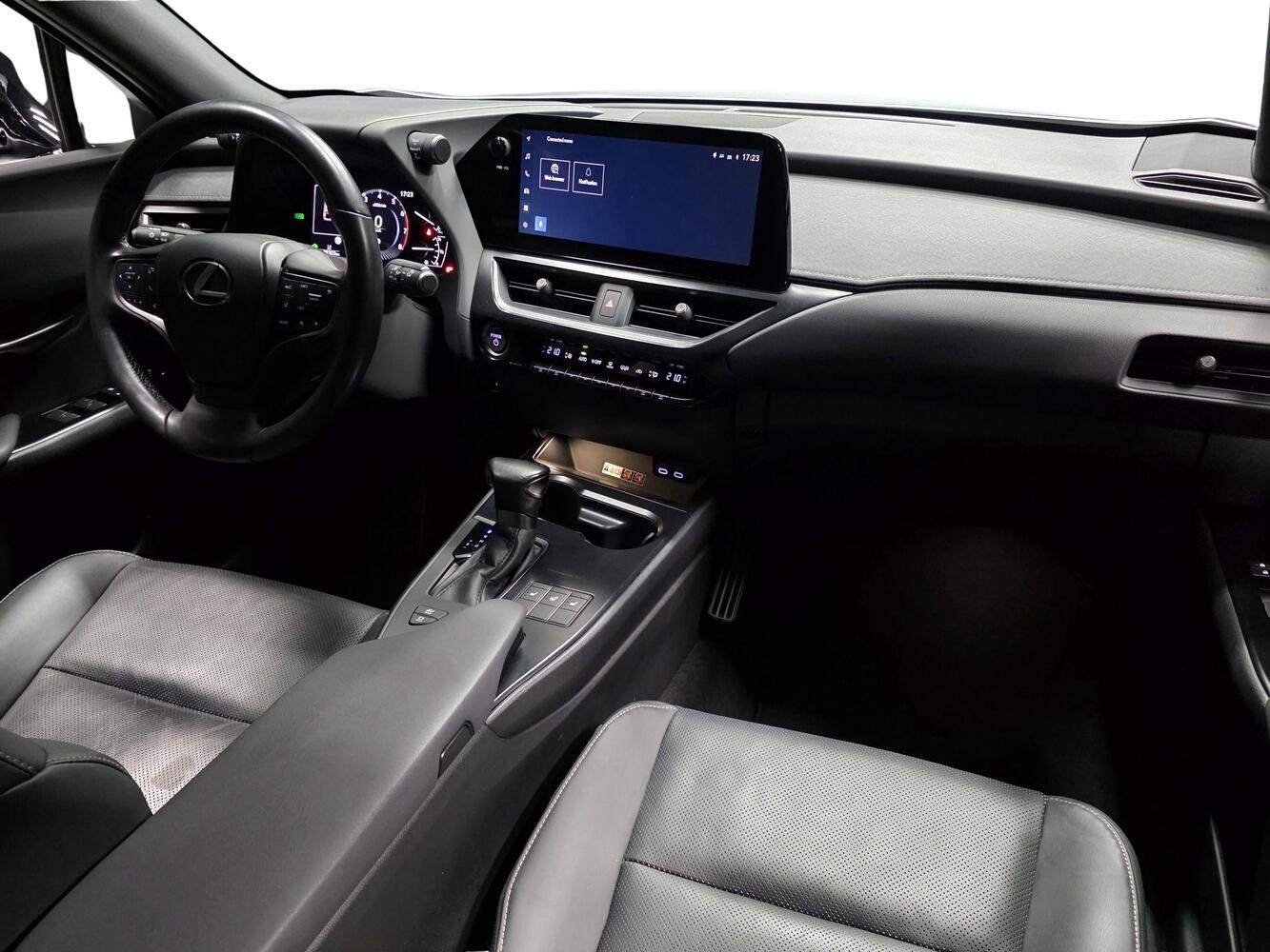 Lexus UX vaihtoauto
