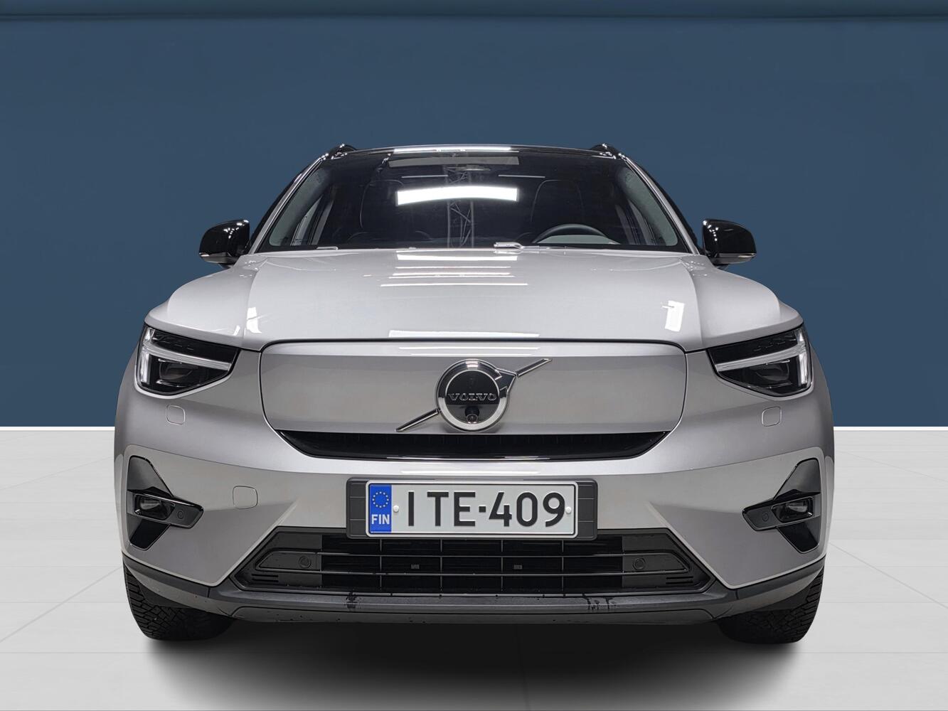 Volvo EX40 vaihtoauto
