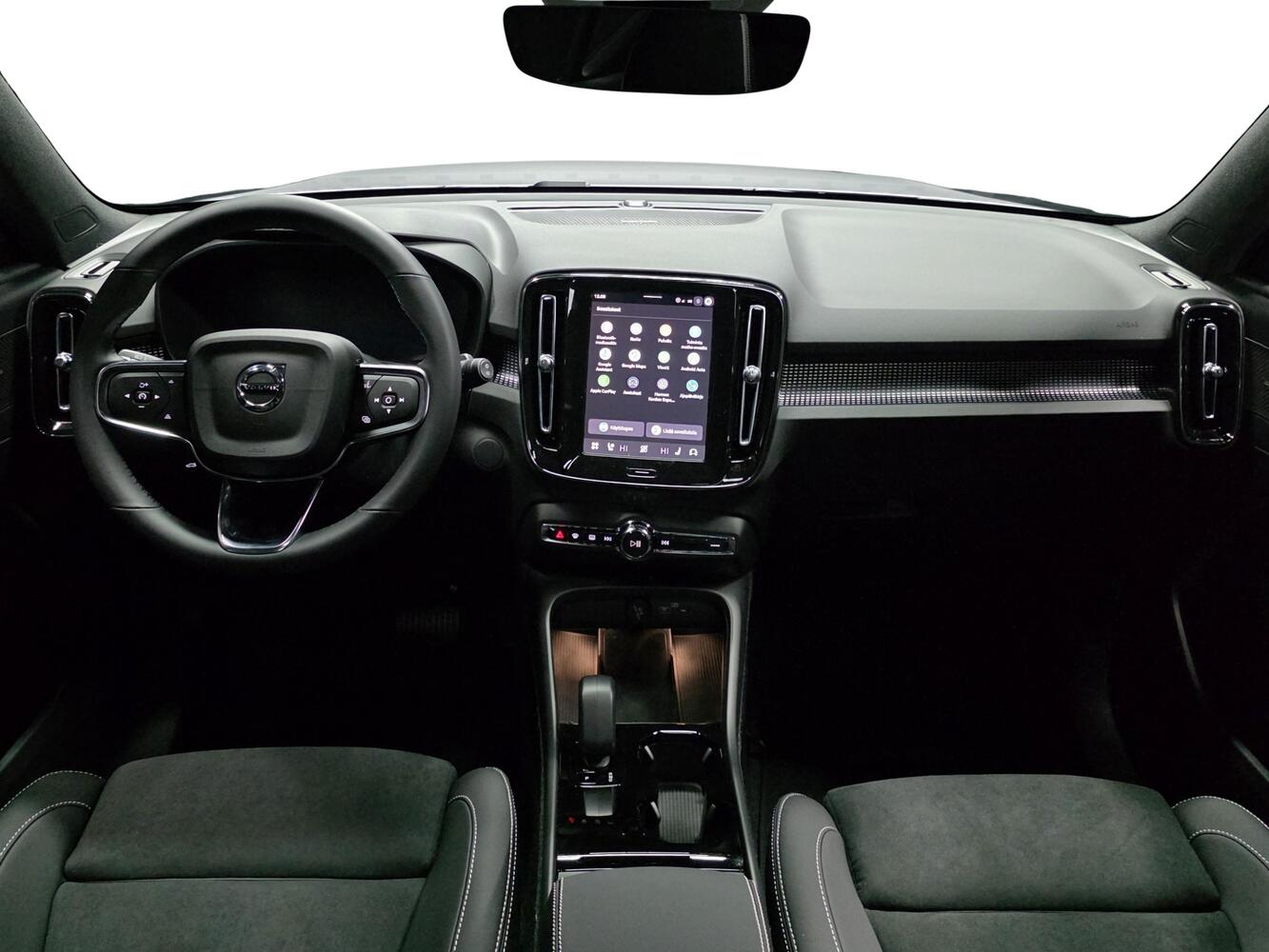 Volvo EX40 vaihtoauto