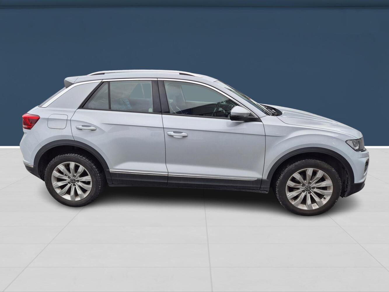 Volkswagen T-Roc vaihtoauto